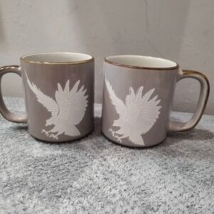 Set of 2 Vtg Style Coffee Mugs Gray Ceramic‎ with White Eagle Rustic Cabin Decor